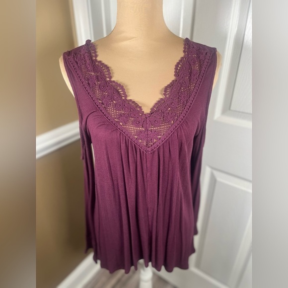 Living Doll Purple Lace Trim Top NWT Small - Picture 5 of 12
